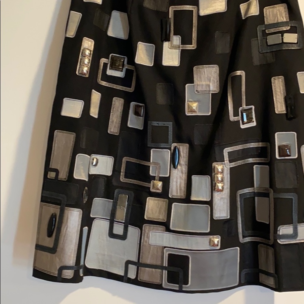 White House Black Market Knee Length Skirt